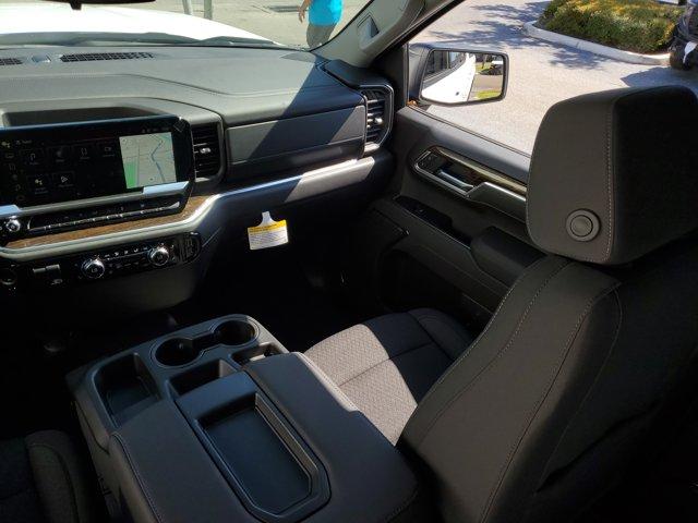 new 2025 GMC Sierra 1500 car, priced at $52,285