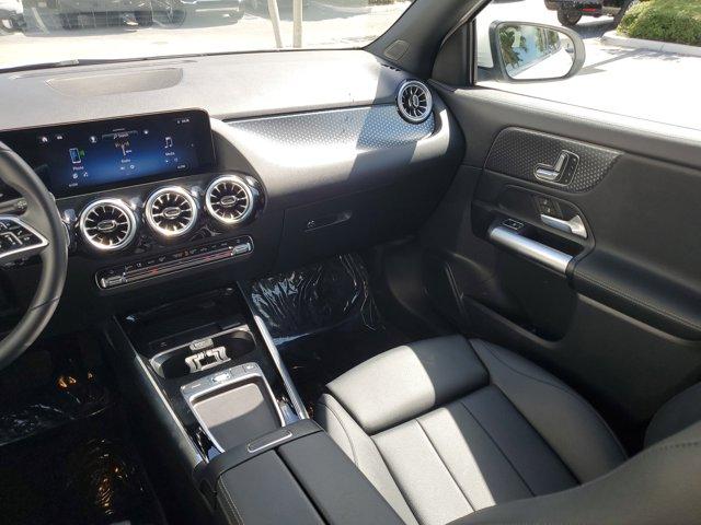 used 2025 Mercedes-Benz GLA 250 car, priced at $38,713