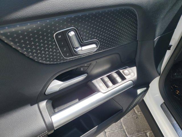 used 2025 Mercedes-Benz GLA 250 car, priced at $38,713