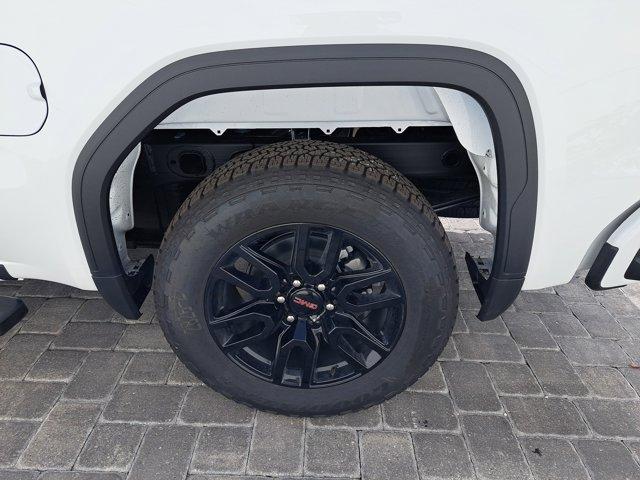 new 2025 GMC Sierra 1500 car, priced at $52,485