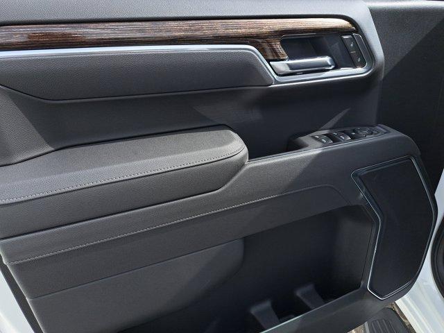 new 2025 GMC Sierra 1500 car, priced at $52,485