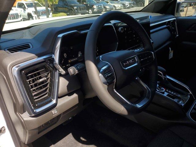 new 2025 GMC Canyon car, priced at $43,915