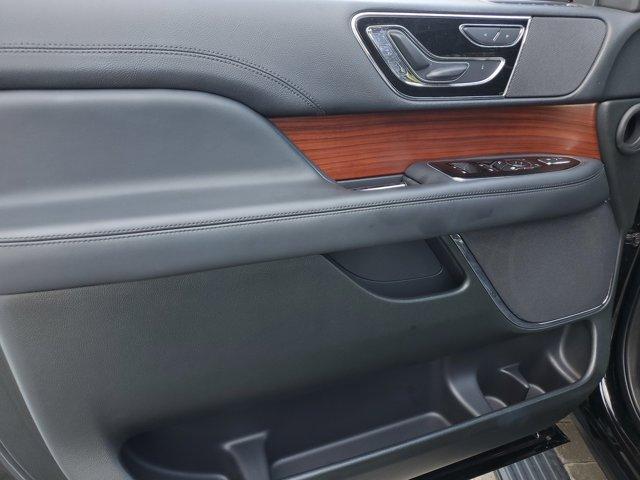 used 2024 Lincoln Navigator car, priced at $77,538