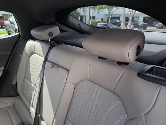 new 2025 Buick Envista car, priced at $31,585