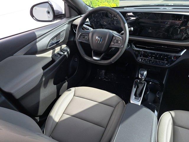 new 2025 Buick Envista car, priced at $31,585
