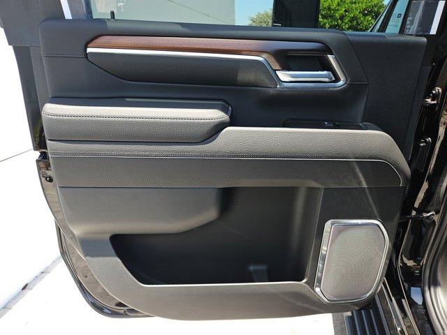new 2025 GMC Sierra 2500 car, priced at $76,258
