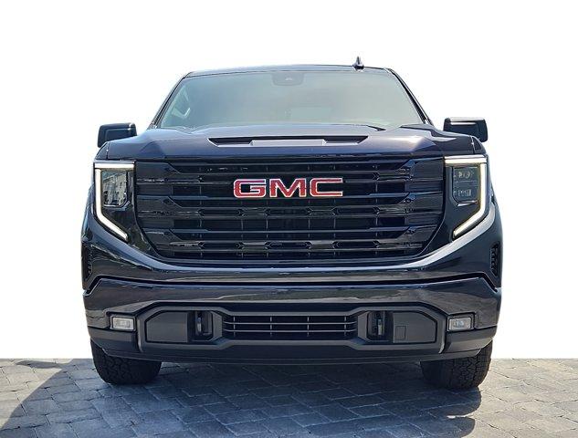 new 2025 GMC Sierra 1500 car, priced at $52,980