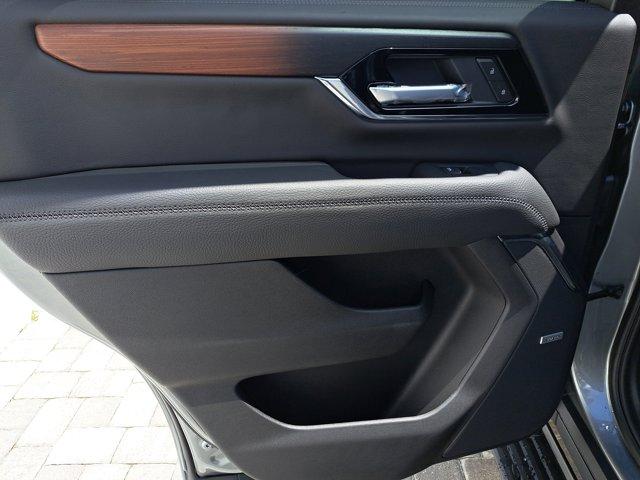new 2025 GMC Yukon car, priced at $94,075