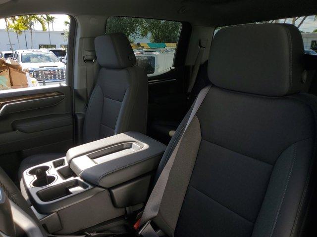 new 2025 GMC Sierra 1500 car, priced at $55,185