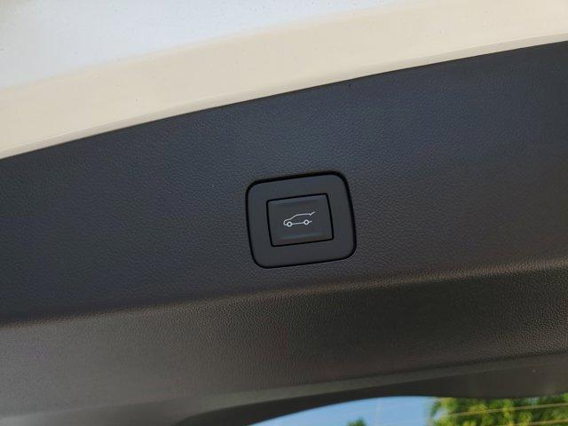 new 2025 Buick Encore GX car, priced at $33,315