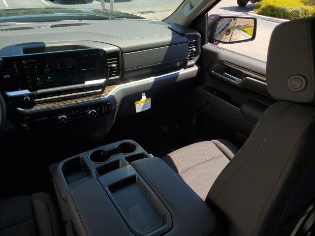 new 2025 GMC Sierra 1500 car, priced at $56,525