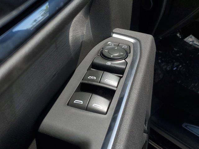 new 2025 GMC Sierra 1500 car, priced at $56,525
