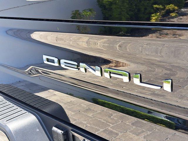 new 2025 GMC Sierra 1500 car, priced at $84,055