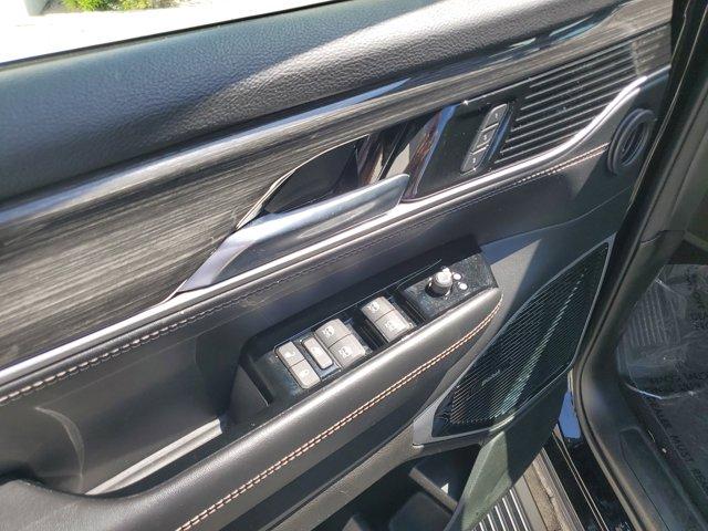 used 2022 Jeep Wagoneer car, priced at $40,041