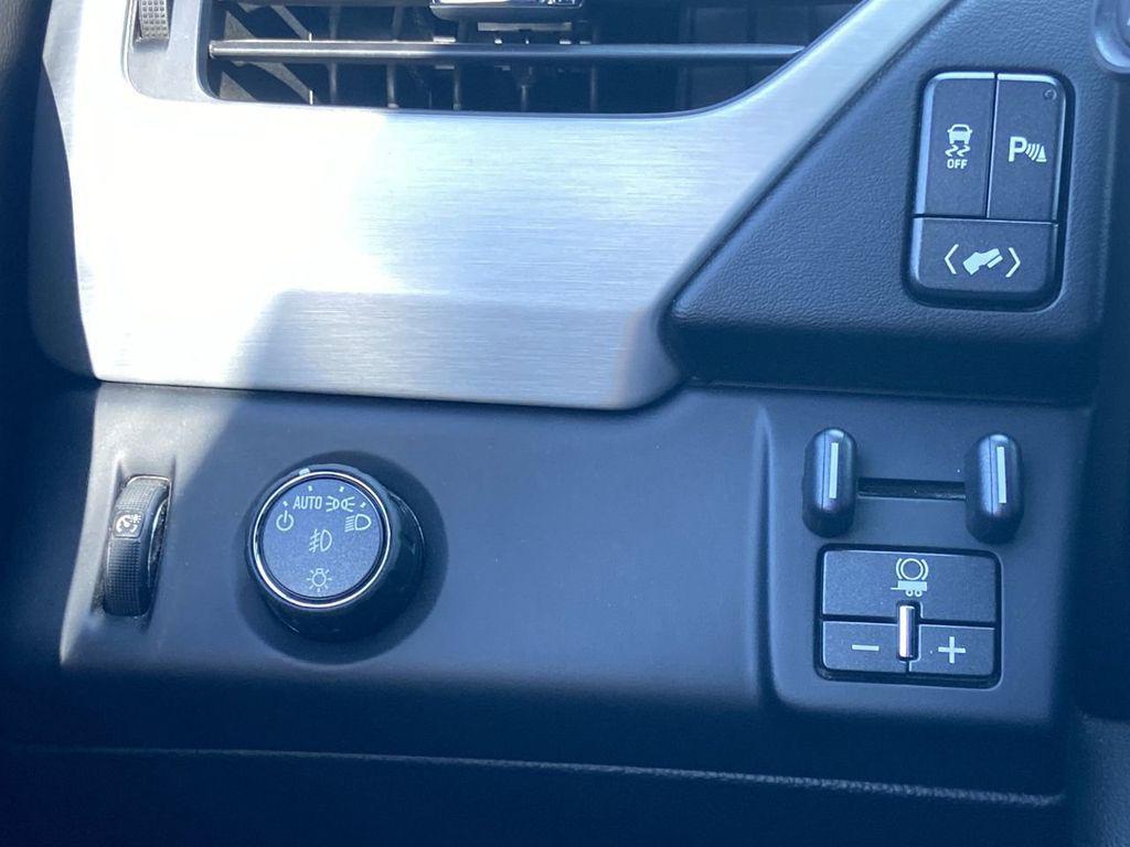 used 2018 GMC Yukon car, priced at $24,500