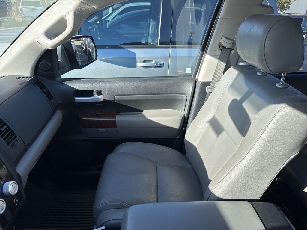 used 2013 Toyota Tundra car, priced at $24,900