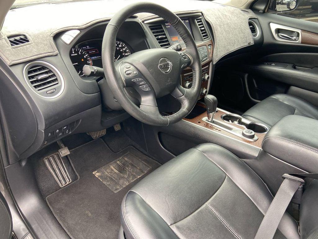 used 2020 Nissan Pathfinder car, priced at $22,432