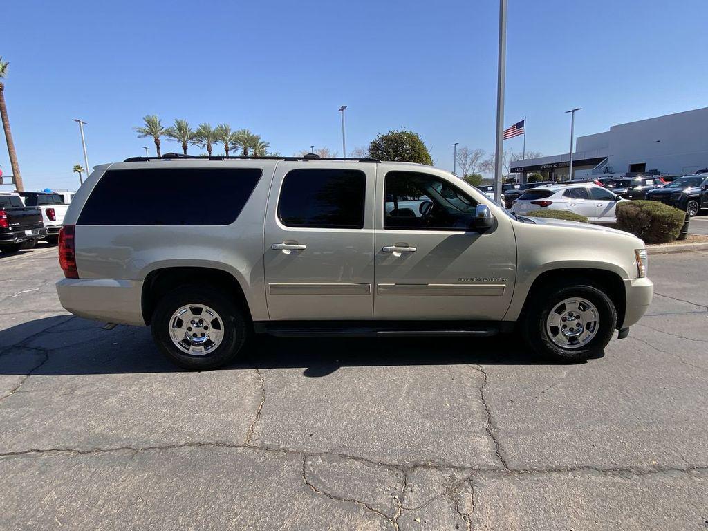 used 2014 Chevrolet Suburban car, priced at $8,990