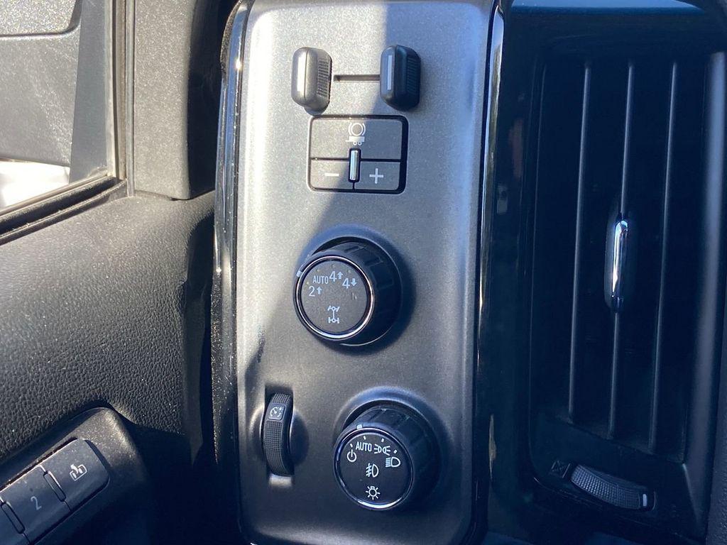 used 2018 Chevrolet Silverado 1500 car, priced at $29,994