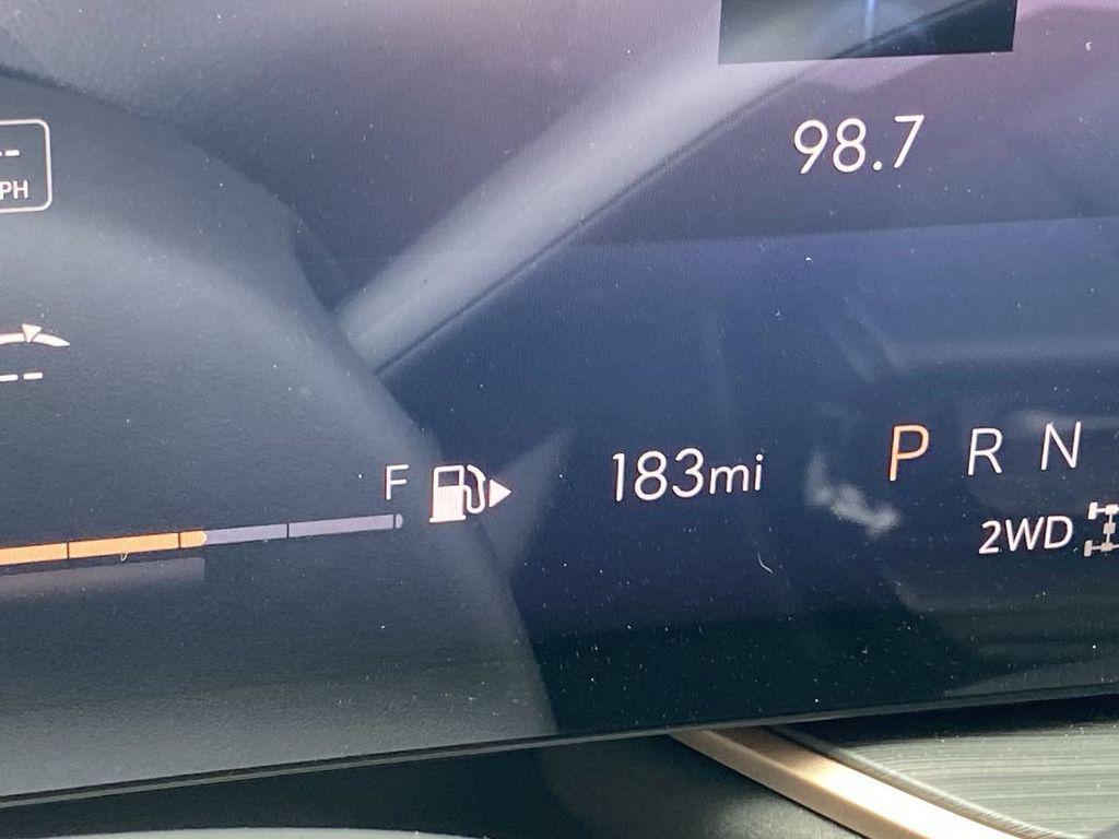 used 2025 Buick Envision car, priced at $37,996