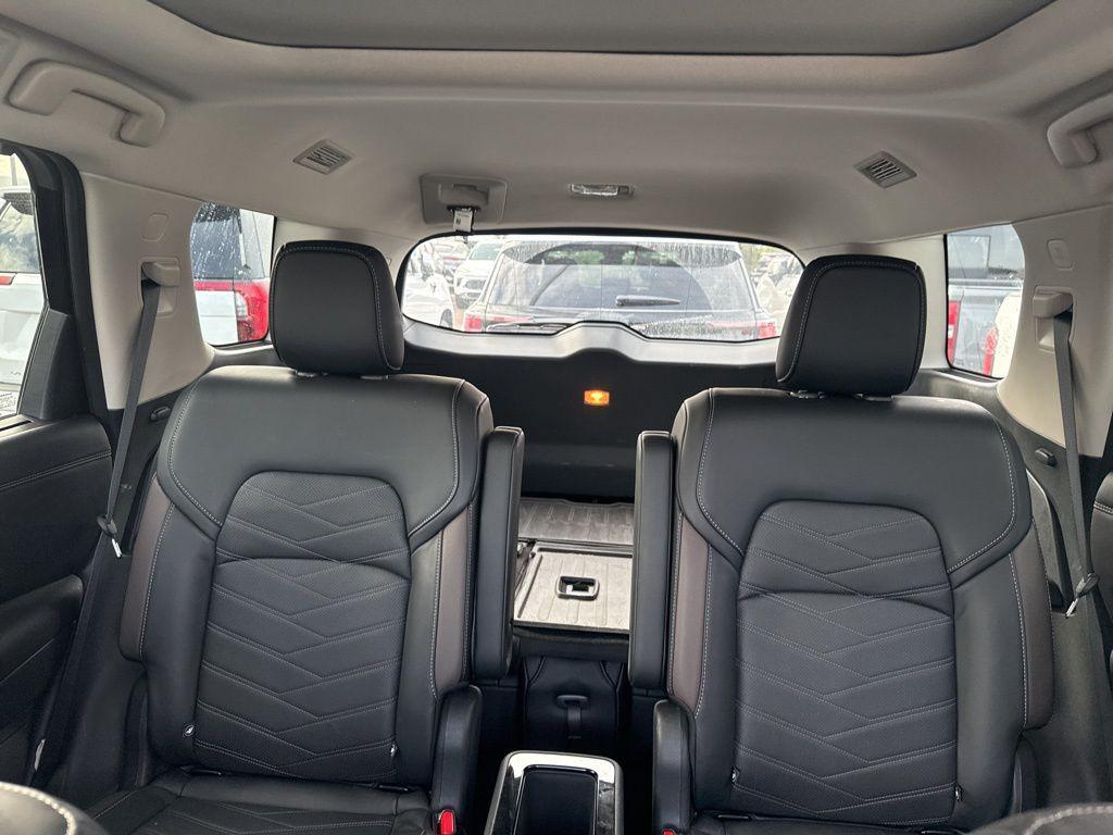 used 2023 Nissan Pathfinder car, priced at $34,580