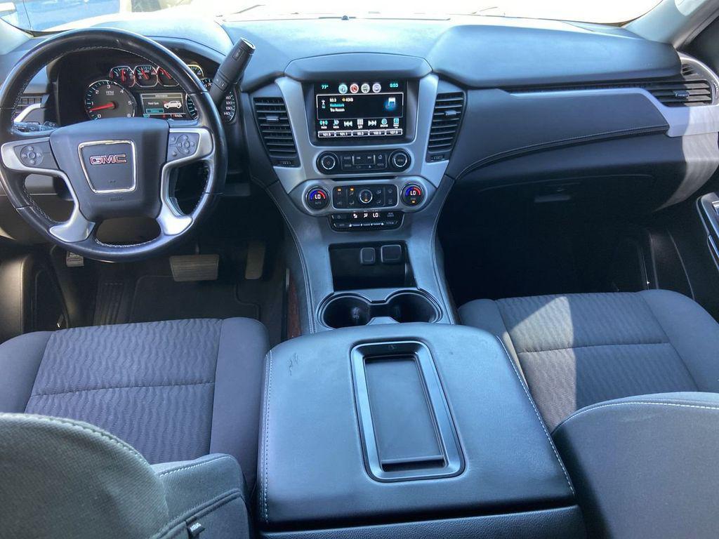 used 2020 GMC Yukon XL car, priced at $30,990