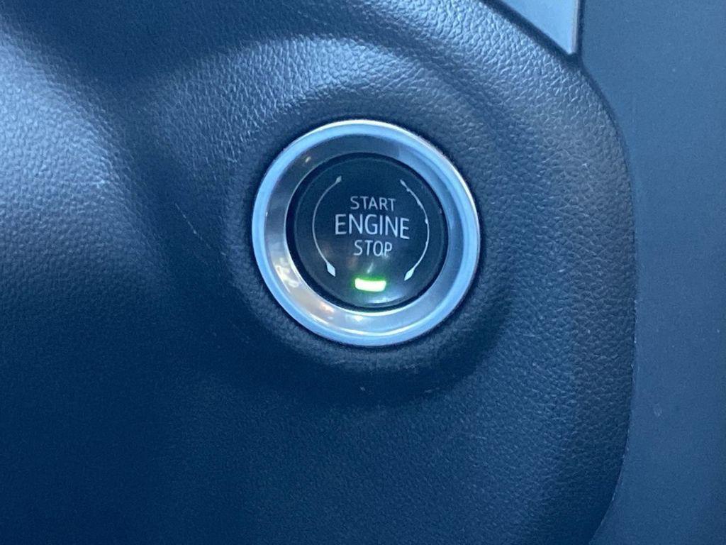 used 2024 Chevrolet Silverado 2500 car, priced at $50,900