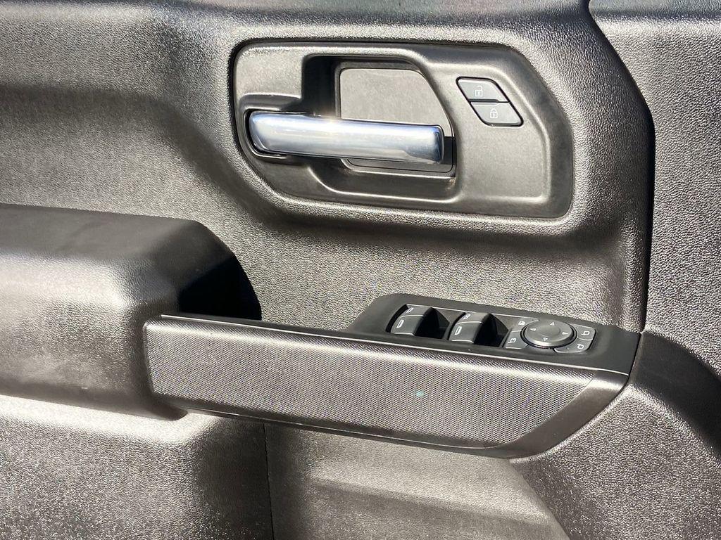 used 2024 Chevrolet Silverado 2500 car, priced at $50,900