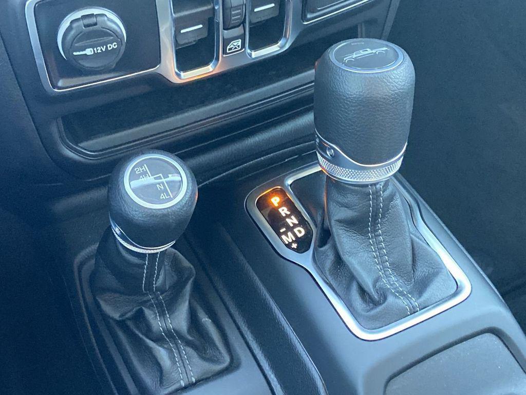 used 2025 Jeep Gladiator car, priced at $41,500