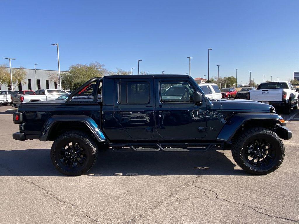 used 2025 Jeep Gladiator car, priced at $41,500