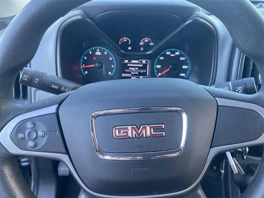 used 2022 GMC Canyon car, priced at $27,999