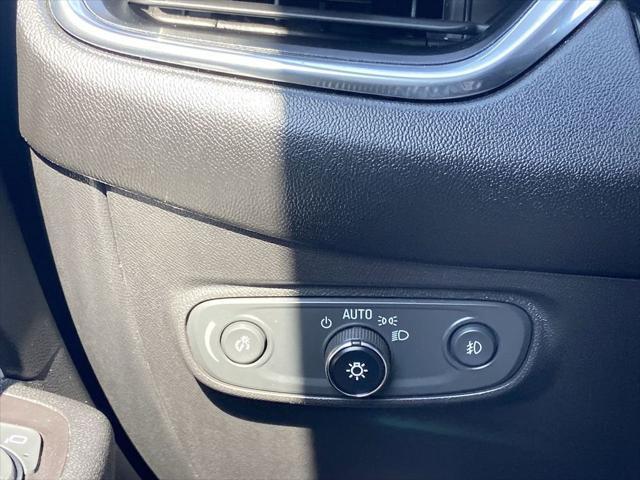 used 2020 Chevrolet Equinox car, priced at $17,392