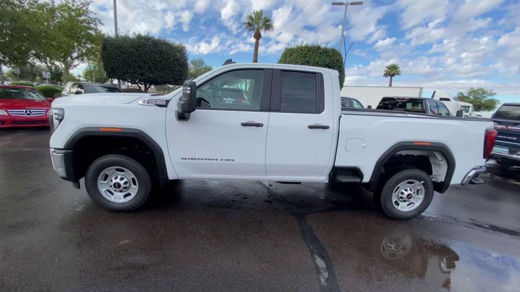 used 2024 GMC Sierra 2500 car, priced at $40,996