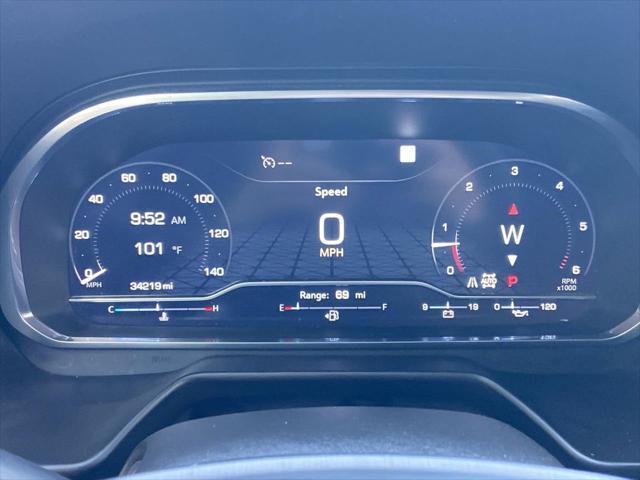 used 2023 GMC Yukon XL car, priced at $63,598
