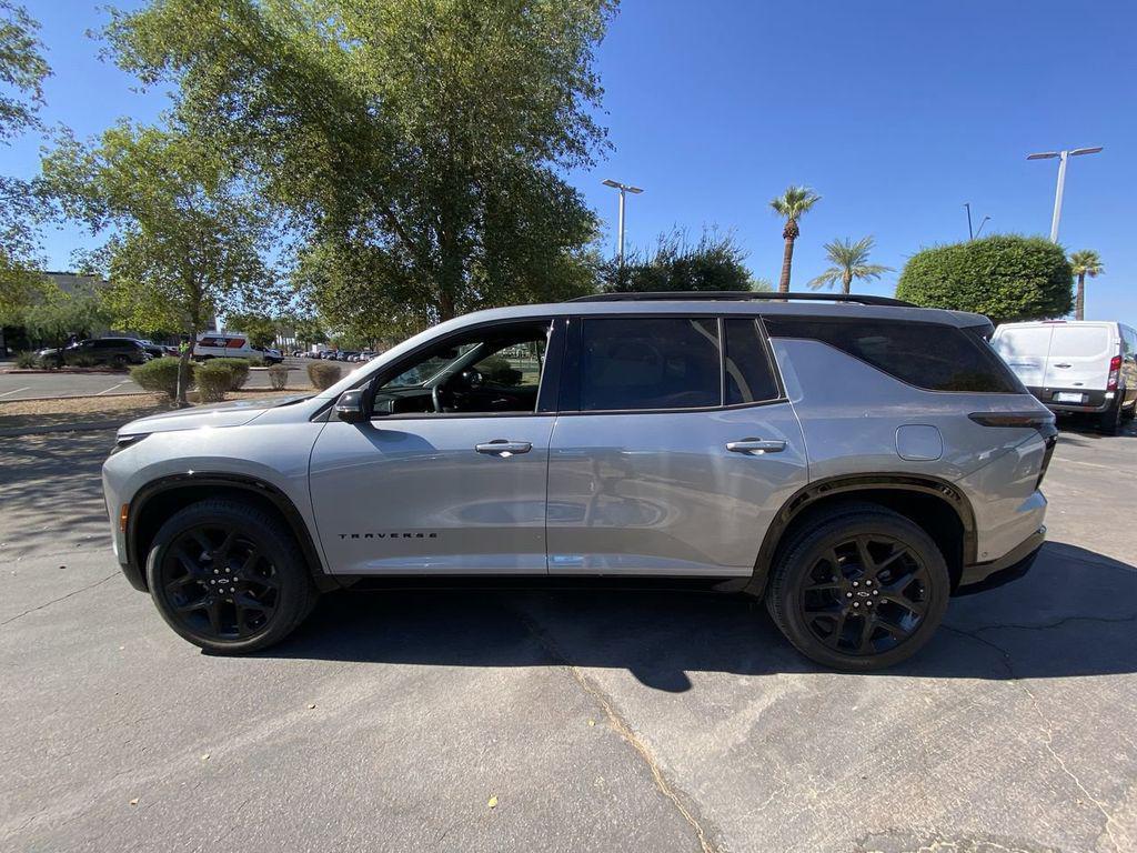 used 2024 Chevrolet Traverse car, priced at $47,900