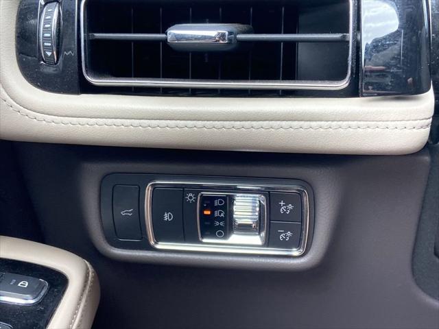 used 2020 Lincoln Aviator car, priced at $35,696