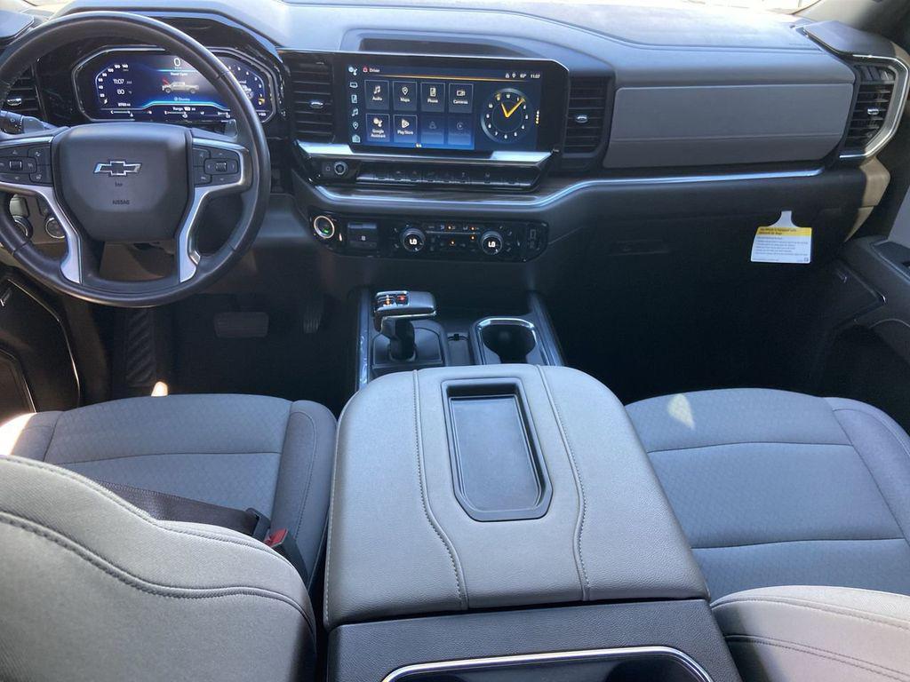 used 2022 Chevrolet Silverado 1500 car, priced at $38,996