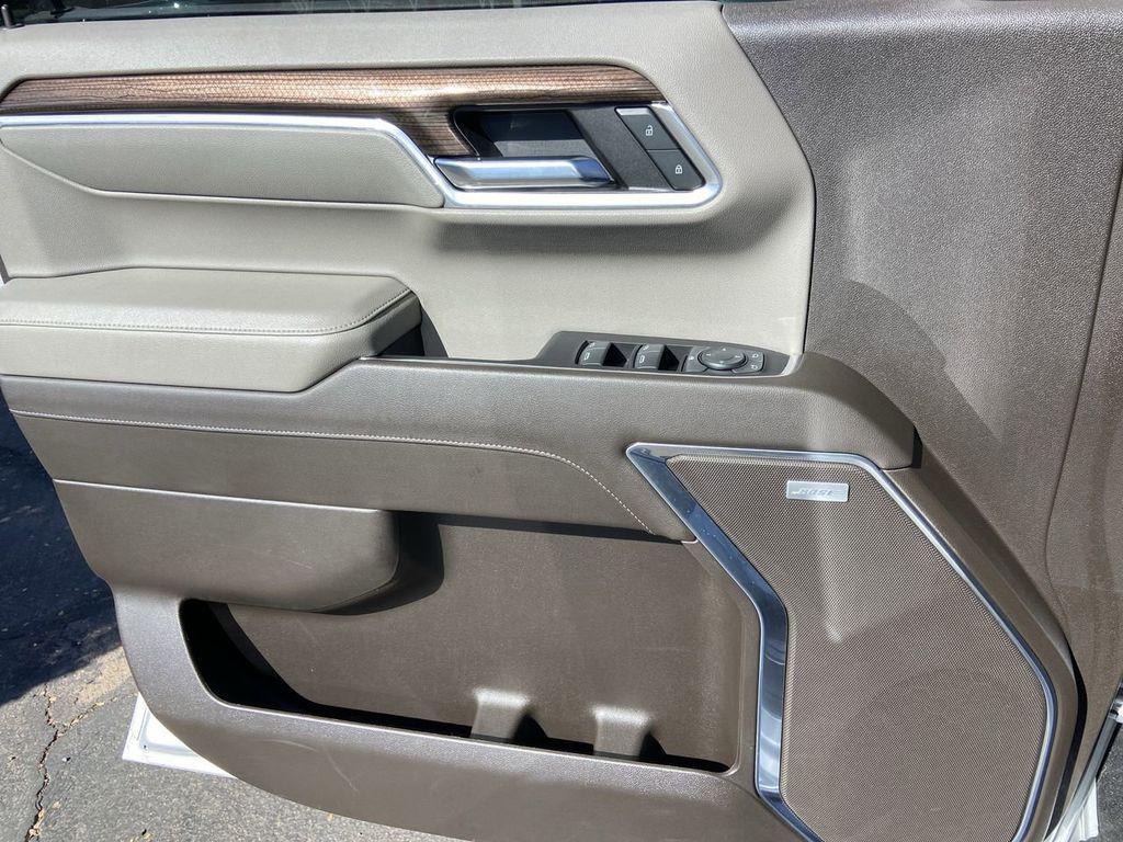 used 2022 Chevrolet Silverado 1500 car, priced at $38,996