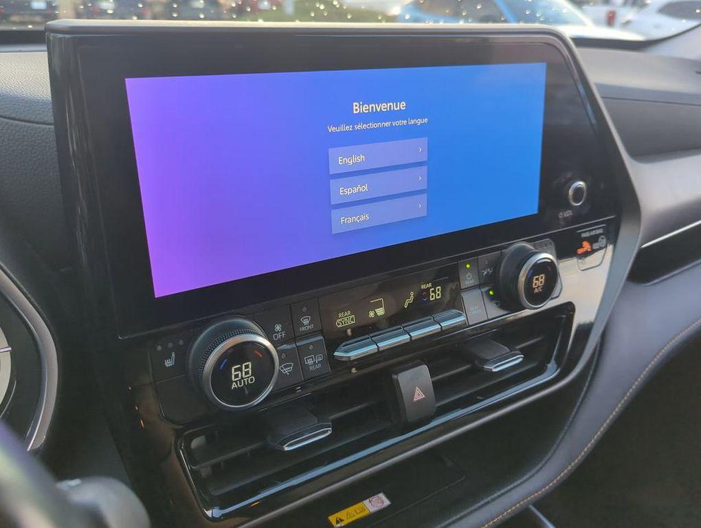 used 2023 Toyota Highlander Hybrid car, priced at $36,996