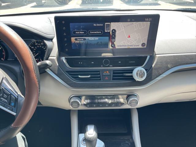 used 2023 Nissan Altima car, priced at $24,396
