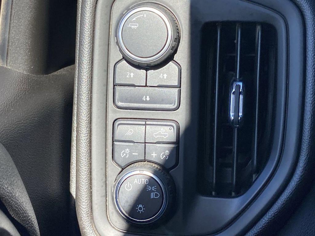 used 2024 Chevrolet Silverado 2500 car, priced at $49,900