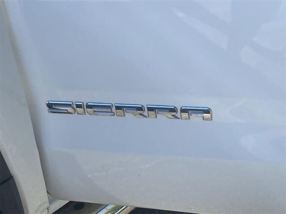 used 2015 GMC Sierra 1500 car, priced at $26,478