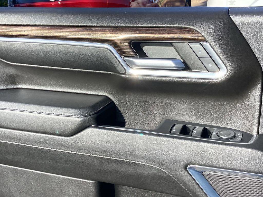 used 2024 GMC Sierra 1500 car, priced at $39,500