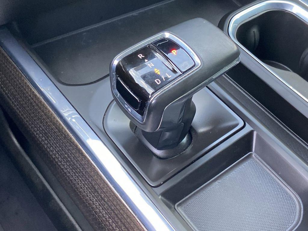 used 2024 Chevrolet Silverado 1500 car, priced at $37,550