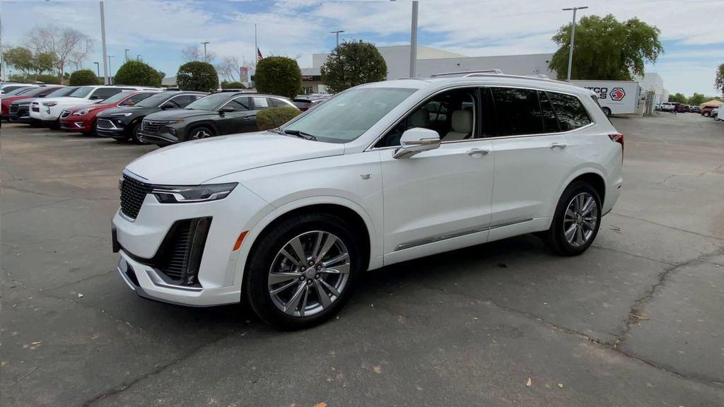 used 2025 Cadillac XT6 car, priced at $49,992
