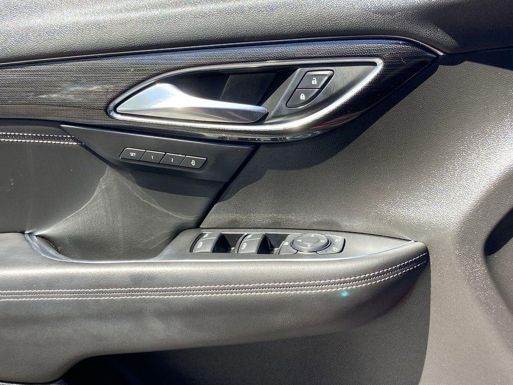 used 2023 Buick Envision car, priced at $22,800