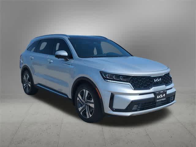 used 2022 Kia Sorento Plug-In Hybrid car, priced at $30,499