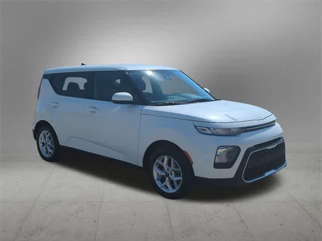 used 2022 Kia Soul car, priced at $17,697