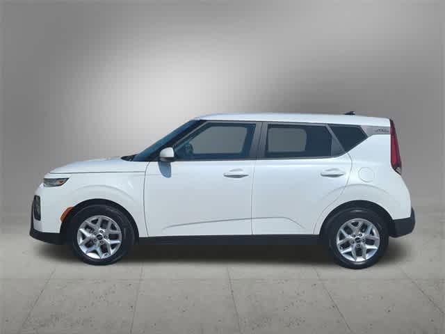 used 2022 Kia Soul car, priced at $17,697