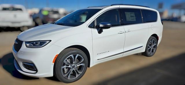 new 2025 Chrysler Pacifica car, priced at $60,120